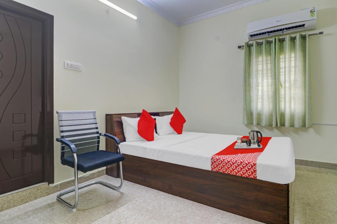 היידראבד Hotel O S V Residency Kajaguda Near Gachibowli מראה חיצוני תמונה