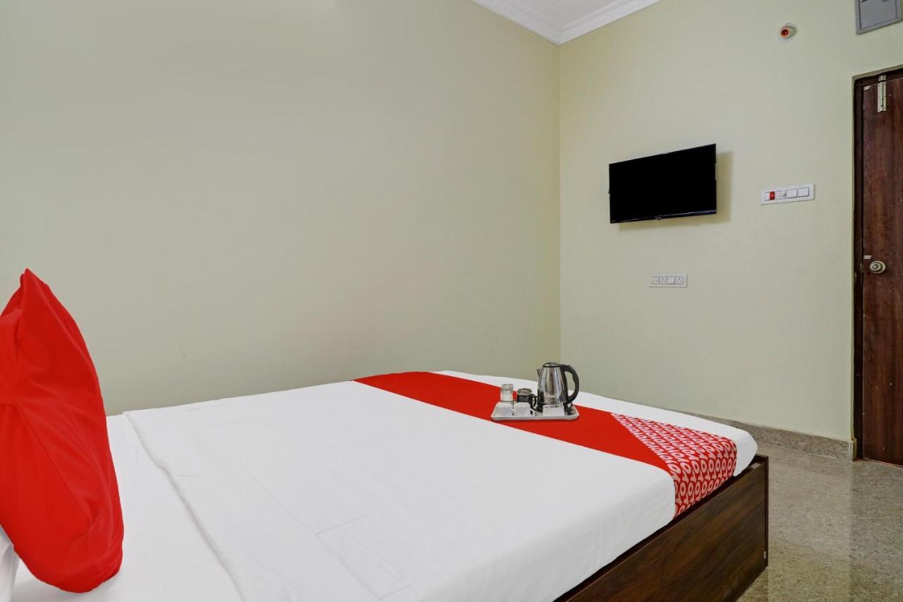 היידראבד Hotel O S V Residency Kajaguda Near Gachibowli מראה חיצוני תמונה