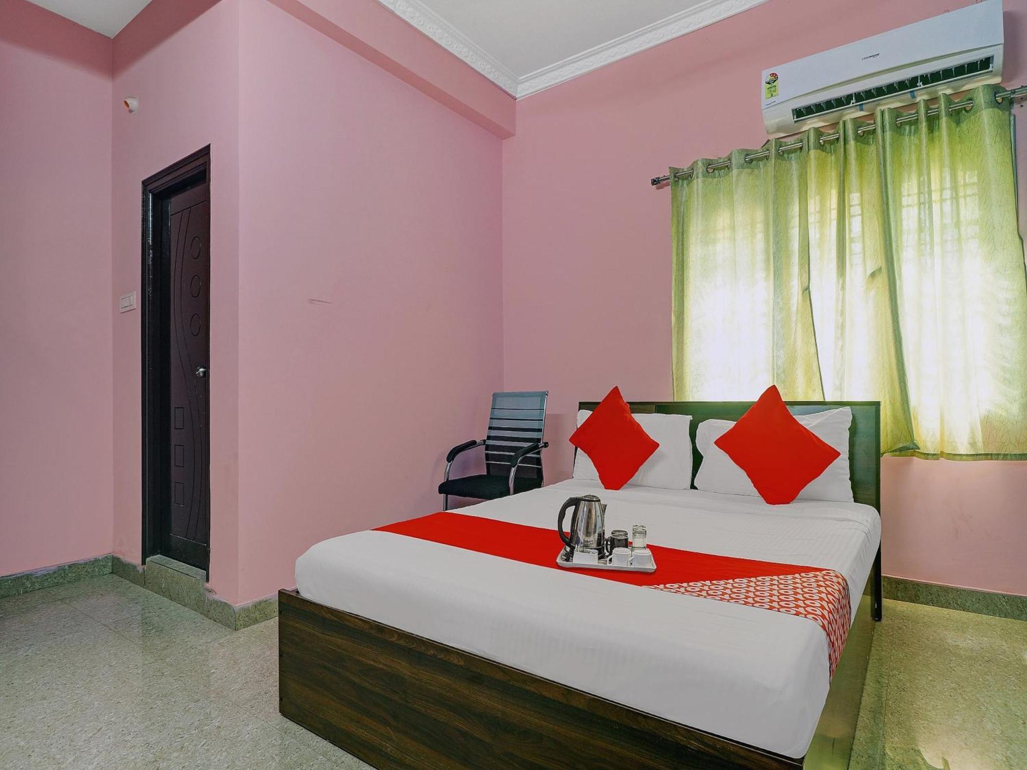היידראבד Hotel O S V Residency Kajaguda Near Gachibowli מראה חיצוני תמונה