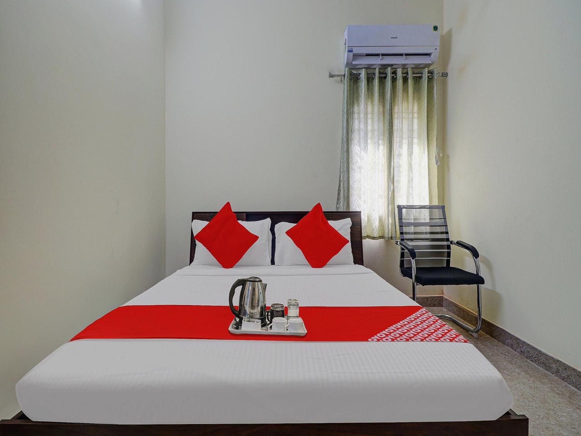 היידראבד Hotel O S V Residency Kajaguda Near Gachibowli מראה חיצוני תמונה